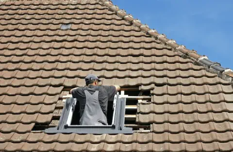 Pose de velux - Le Peyrat